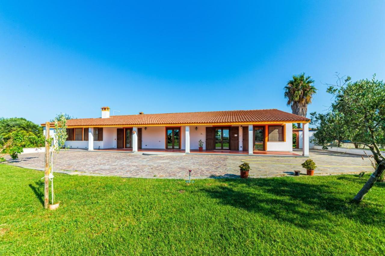 Agriturismo Is Cortillaris Càbras Eksteriør bilde