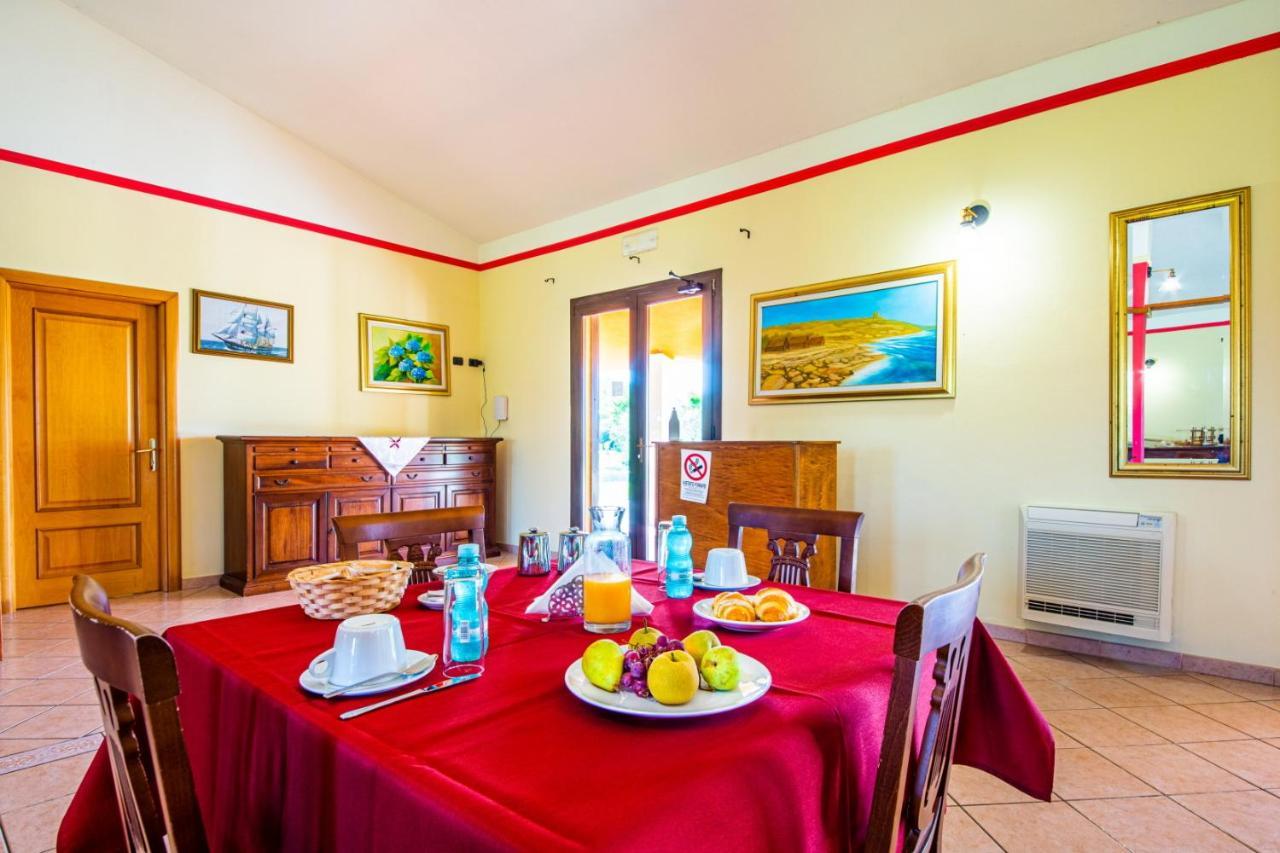 Agriturismo Is Cortillaris Càbras Eksteriør bilde