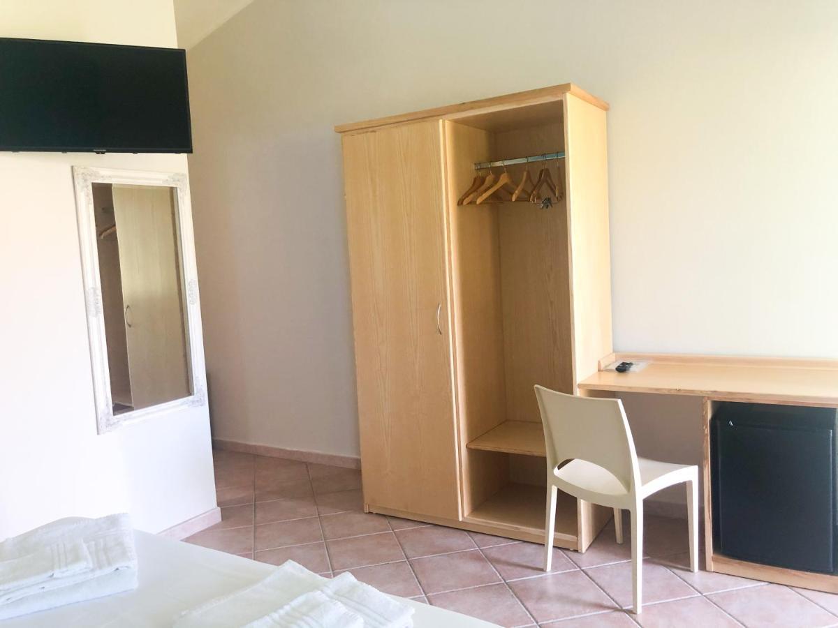 Agriturismo Is Cortillaris Càbras Eksteriør bilde