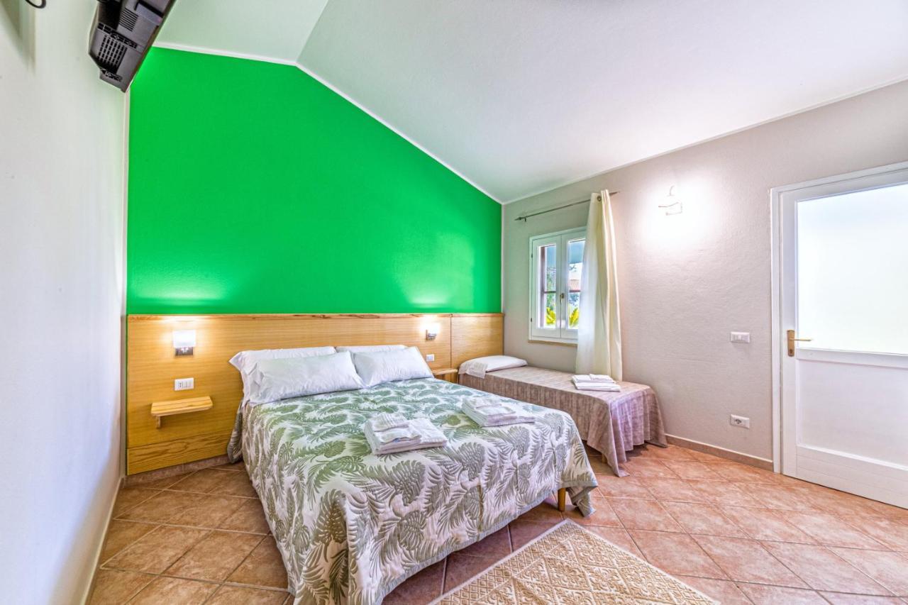 Agriturismo Is Cortillaris Càbras Eksteriør bilde