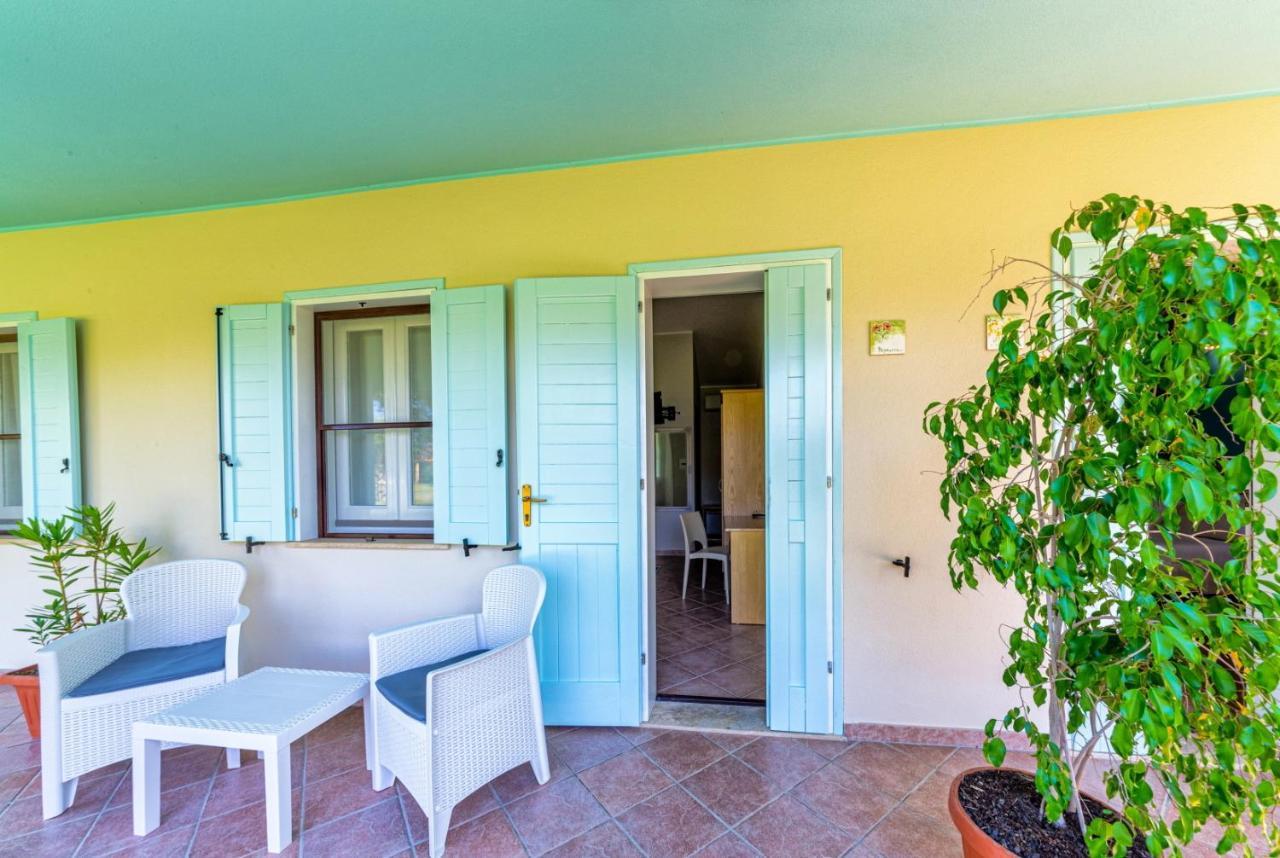 Agriturismo Is Cortillaris Càbras Eksteriør bilde